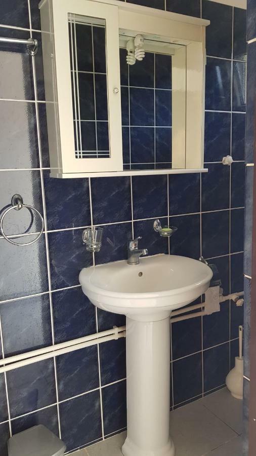 Apartmani Lazarevic Luštica Luaran gambar