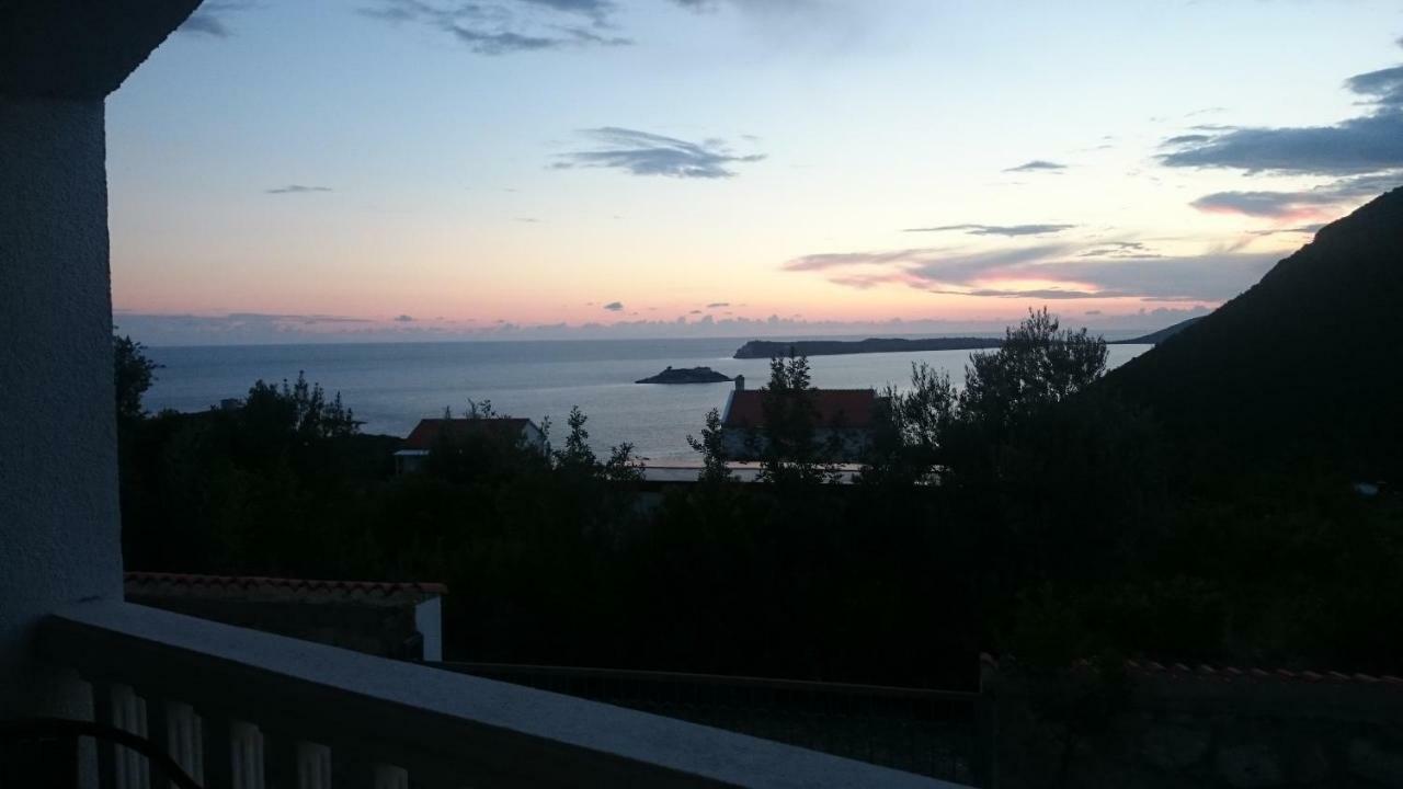 Apartmani Lazarevic Luštica Luaran gambar